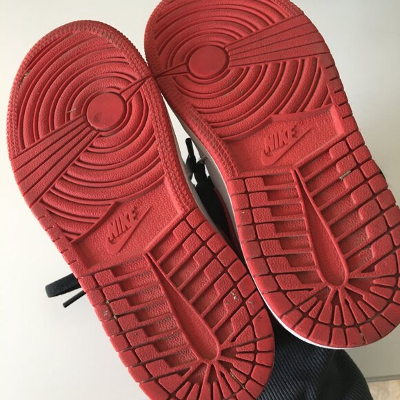 Nike Air Jordan 1 Retro High OG PS 'Heritage' Sneakers 12C - Picture 4 of 5